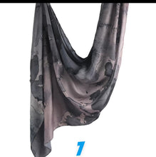 Load image into Gallery viewer, Water color cotton/modal hijab